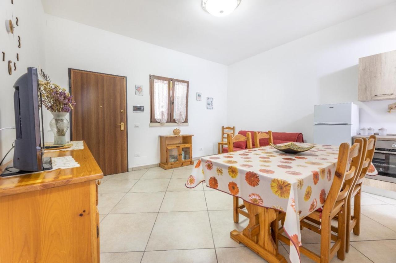 Giulio'S Apartment 塔维亚诺 外观 照片