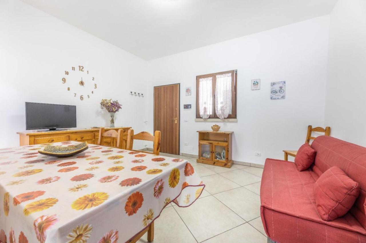 Giulio'S Apartment 塔维亚诺 外观 照片