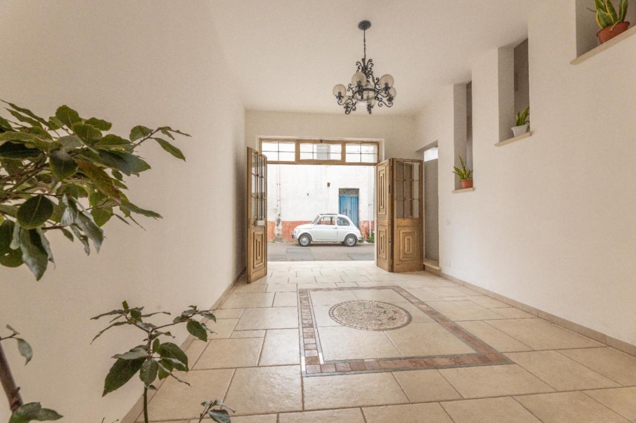 Giulio'S Apartment 塔维亚诺 外观 照片