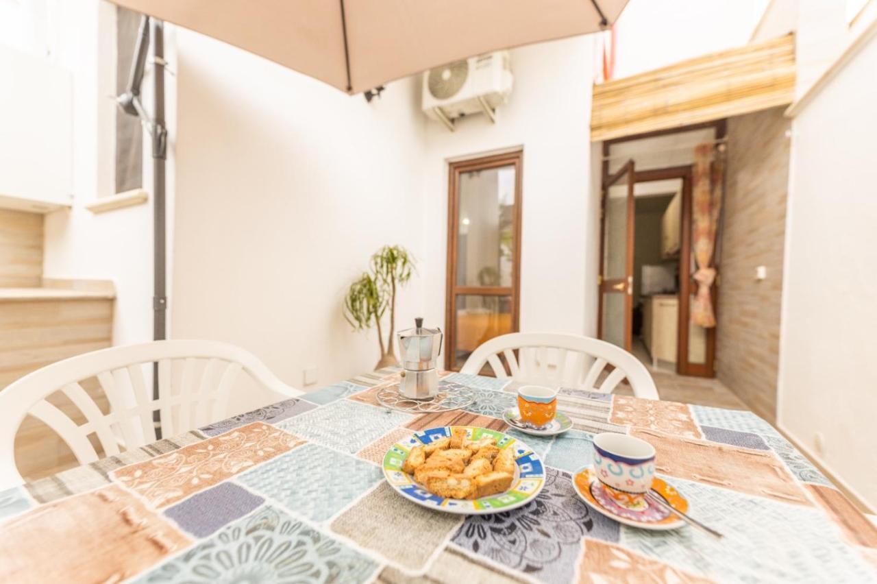Giulio'S Apartment 塔维亚诺 外观 照片